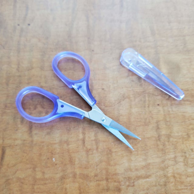 eQuilter Sew Mate Thread Scissors with File Cap
